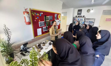 سفیران علم دانشگاه علوم پایه در دبیرستان بهار آزادی چورزق