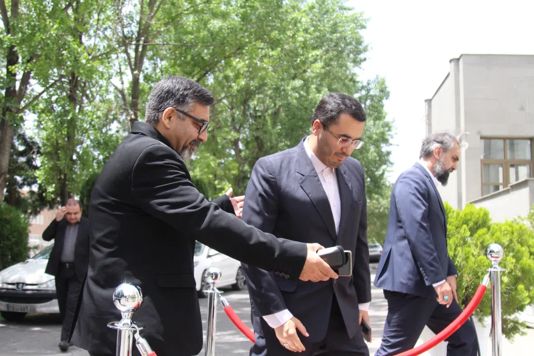 گزارش تصویری:بازدید نمایندگان و مسئولین مجلس شورای اسلامی از آزمایشگاه ملی نقشه‌برداری مغز