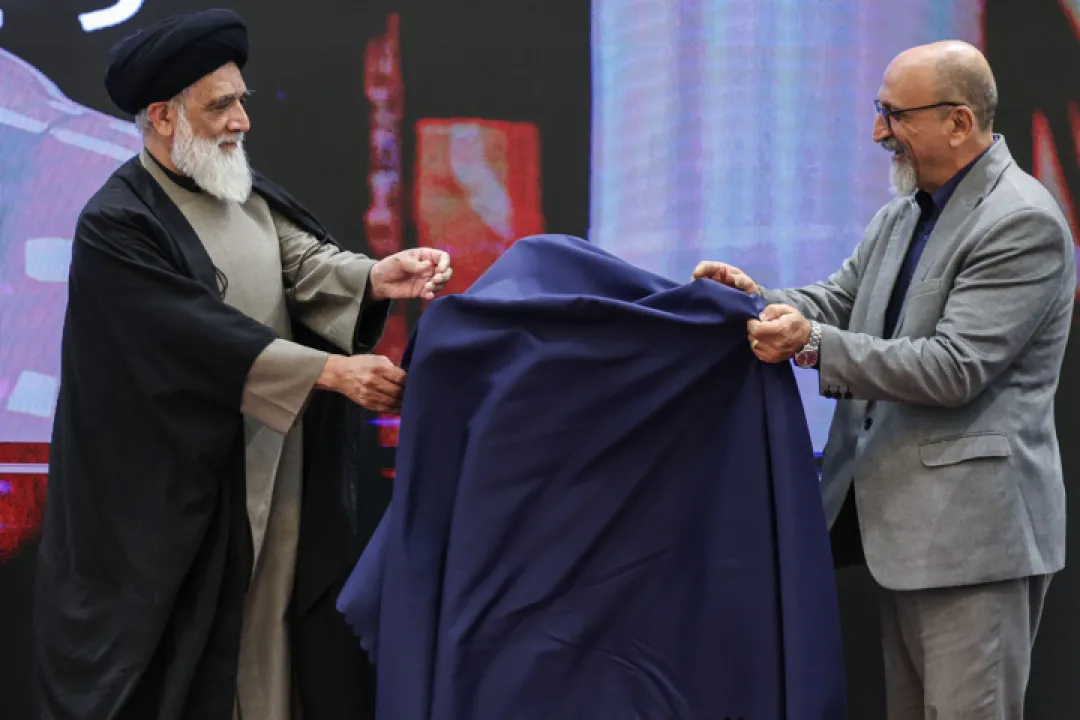 نخستین ربات وکیل ایران رونمایی شد/ رباتی که مشاوره حقوقی می‌دهد