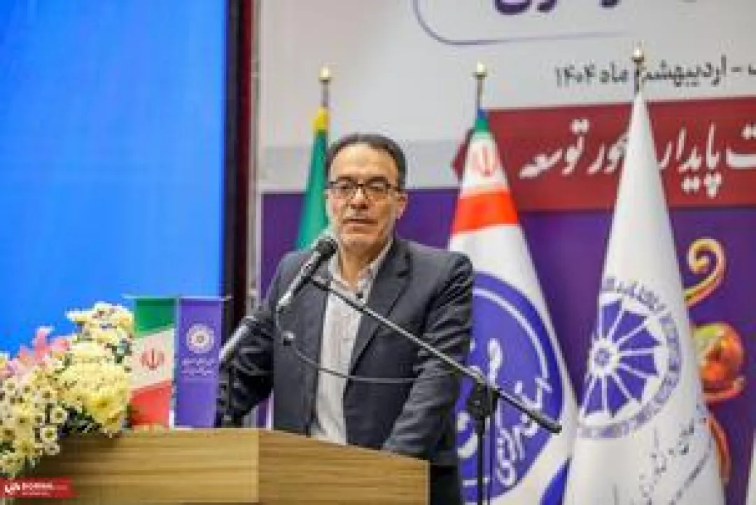 تقدیر از صادرکنندگان برتر استان مرکزی؛ رکورد ۱.۶ میلیارد دلاری صادرات در شرایط چالش‌برانگیز