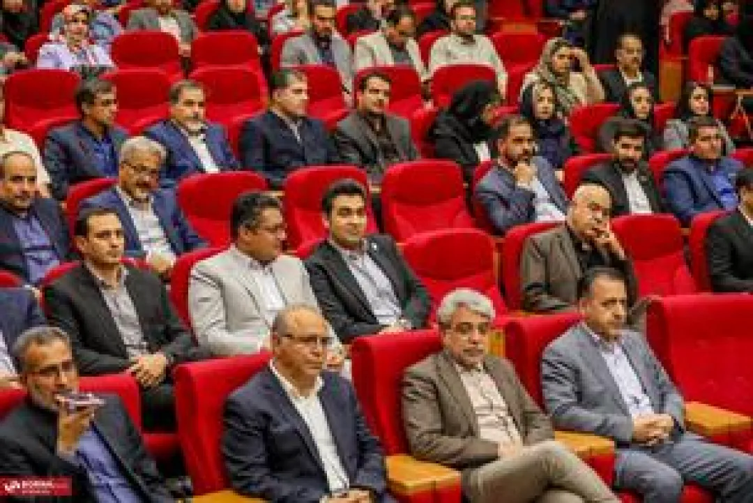تقدیر از صادرکنندگان برتر استان مرکزی؛ رکورد ۱.۶ میلیارد دلاری صادرات در شرایط چالش‌برانگیز