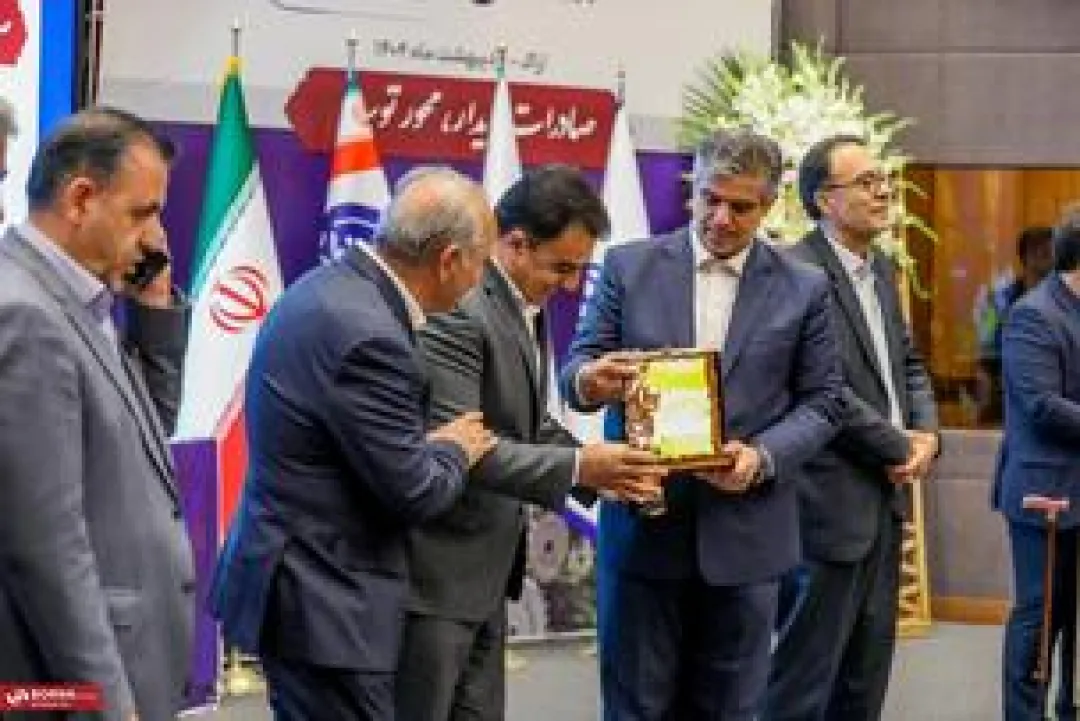تقدیر از صادرکنندگان برتر استان مرکزی؛ رکورد ۱.۶ میلیارد دلاری صادرات در شرایط چالش‌برانگیز