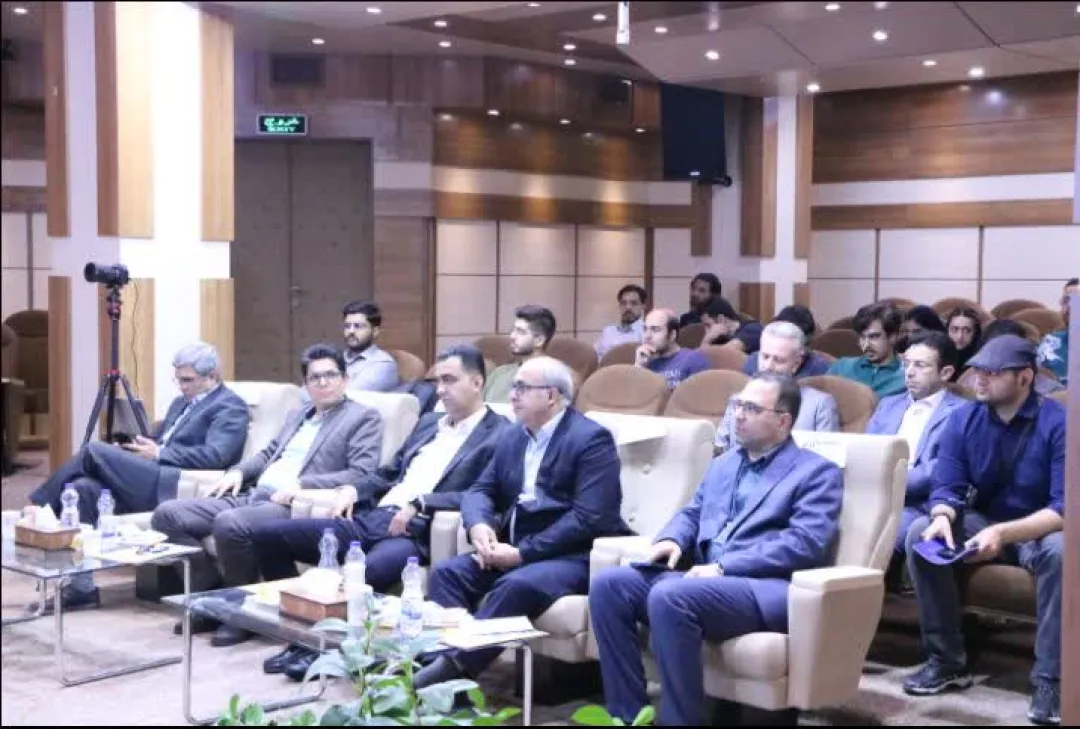 پایان نخستین دوره «نوآفرین صنعت‌ساز» با انتخاب ۳ ایده برتر فناورانه در استان مرکزی