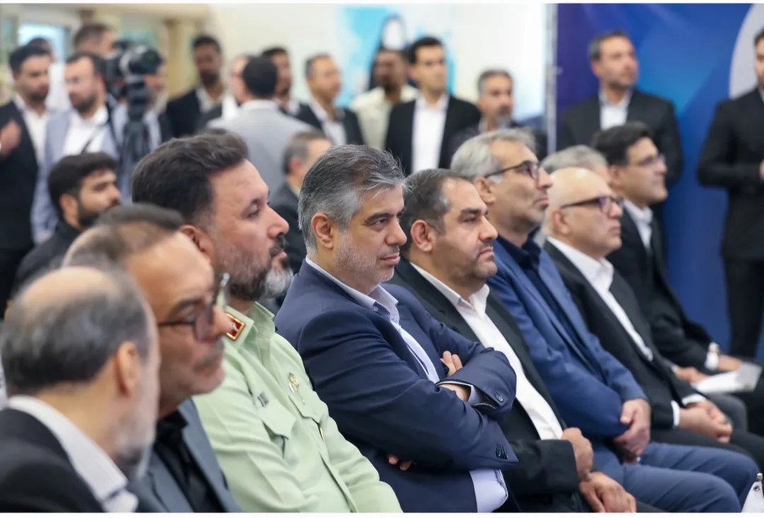 احیای فرودگاه اراک؛ حلقه گمشده توسعه استان مرکزی با پرواز مهر و هاب لجستیک وصل شد