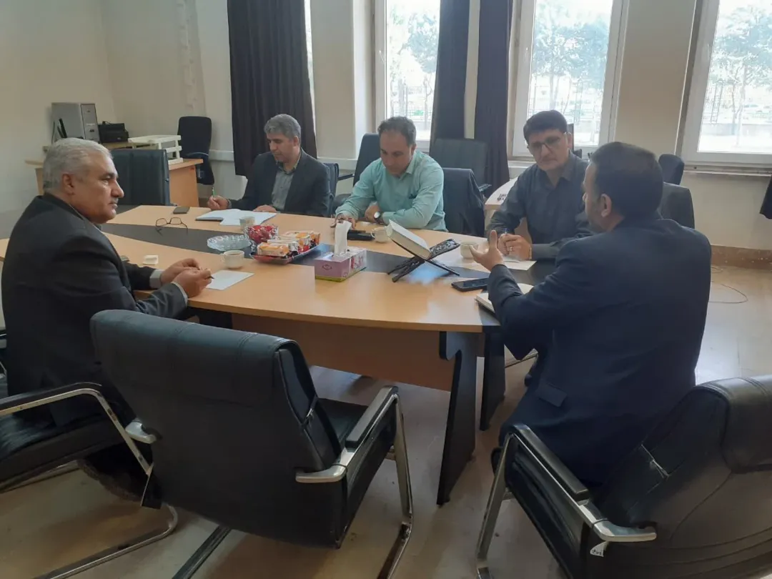 ظرفیت کانون‌های بسیج اساتید زنجان در حل مسائل استان