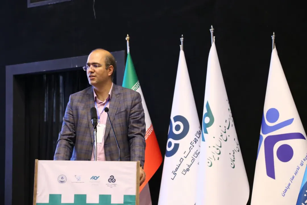 رییس دانشگاه اصفهان، رسالت دانشگاه تربیت انسانی در تراز دانشگاه‌ است