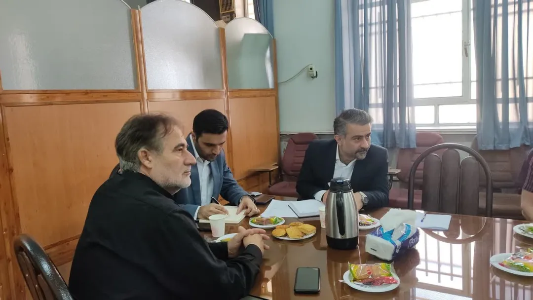 بازدید سرپرست معاونت فناوری و نوآوری پارک علم و فناوری خوزستان از مرکز رشد دزفول