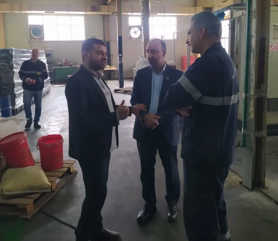 حضور فناوران خوزستان در پالایشگاه راهبردی عراق برای رفع چالش‌های ابزار دقیق